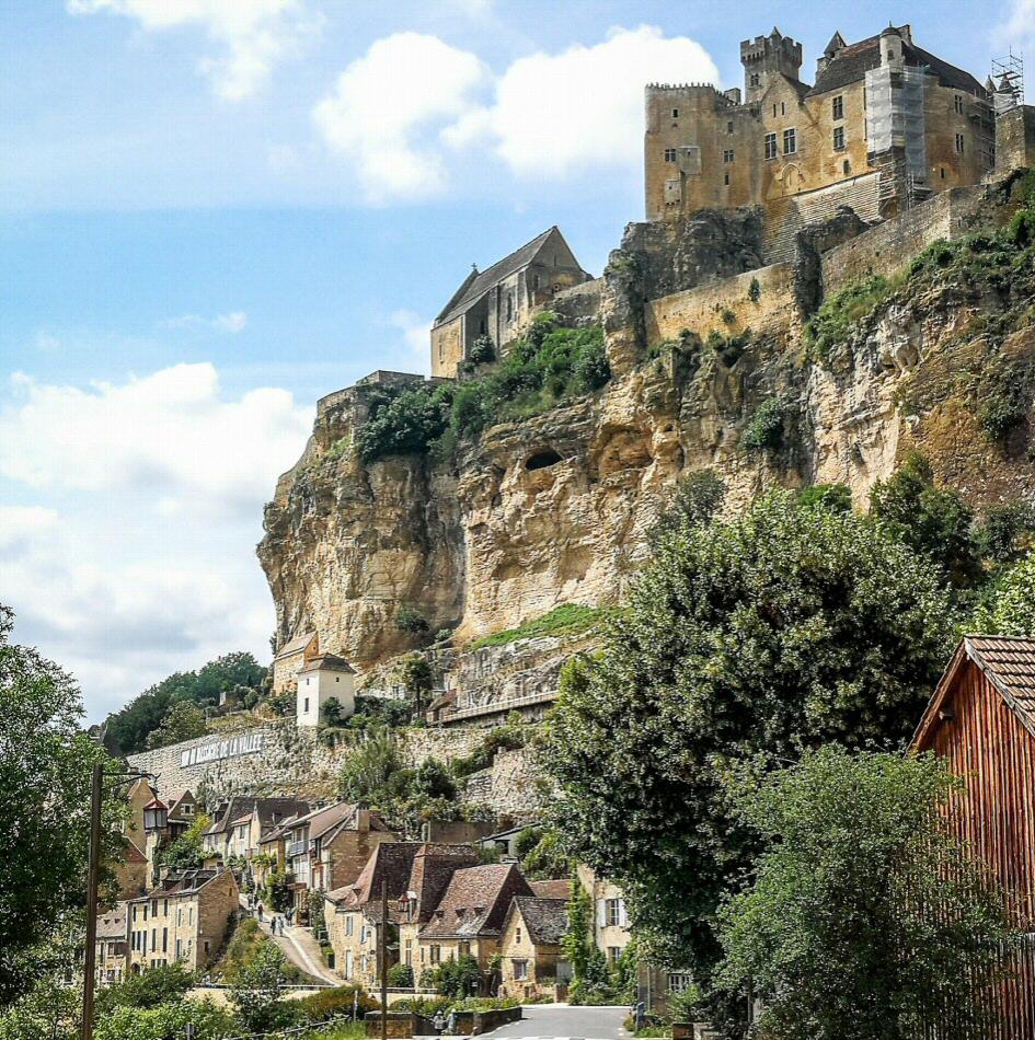 Pueblos de francia cerca de cataluña